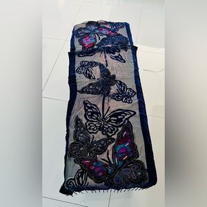 Vintage-style blue velvet scarf with Butterflies